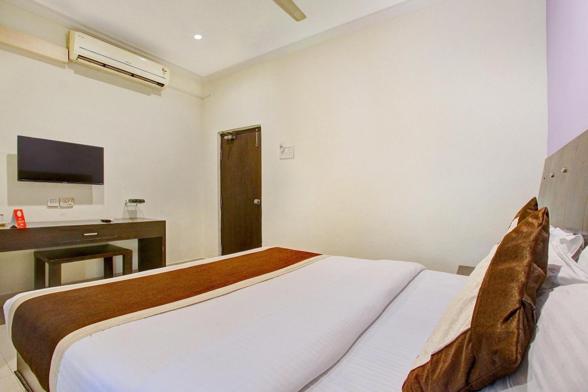 Super Collection O Alekhya Residency Otel Haydarabad Dış mekan fotoğraf